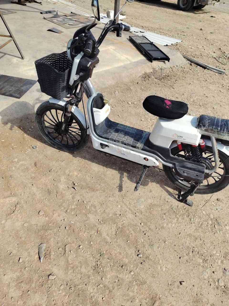 للبيع بسعر مناسب150 وبي مجال***********
