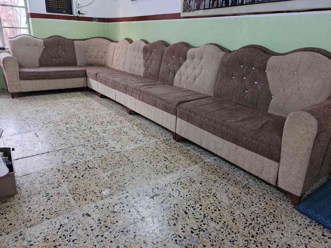 قنافات للبيع حيل انضاف اخو جديد عنوان تلعفر حي القادسية اتصال عل رقم ‏‪***********
