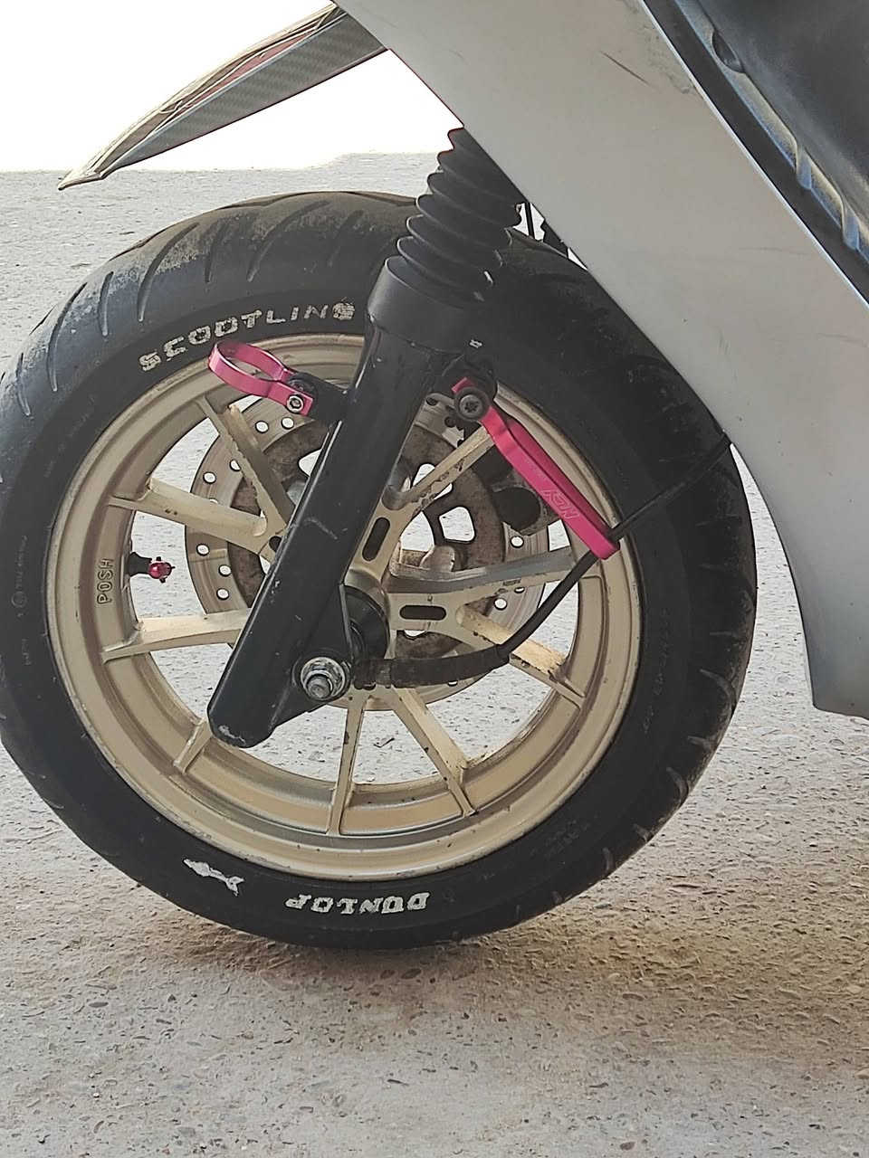 السلام عليكم دراجة سكنس نثية ياباني ١١٠ دراجة صارلها ٣اشهر منزلها من الرمبة مكفولة كفالة عامة دراجة بيها تزويد مكينة بلادية سعر مليون وخمسين مكاني بغداد الشعلة وإذا ما يعجبك السعر أعبر المنشور


**إذا كنت صاحب هذا الإعلان وتريد حذفه لأي سبب، رجاءا أرسل رسالة إلى الدعم الفني**