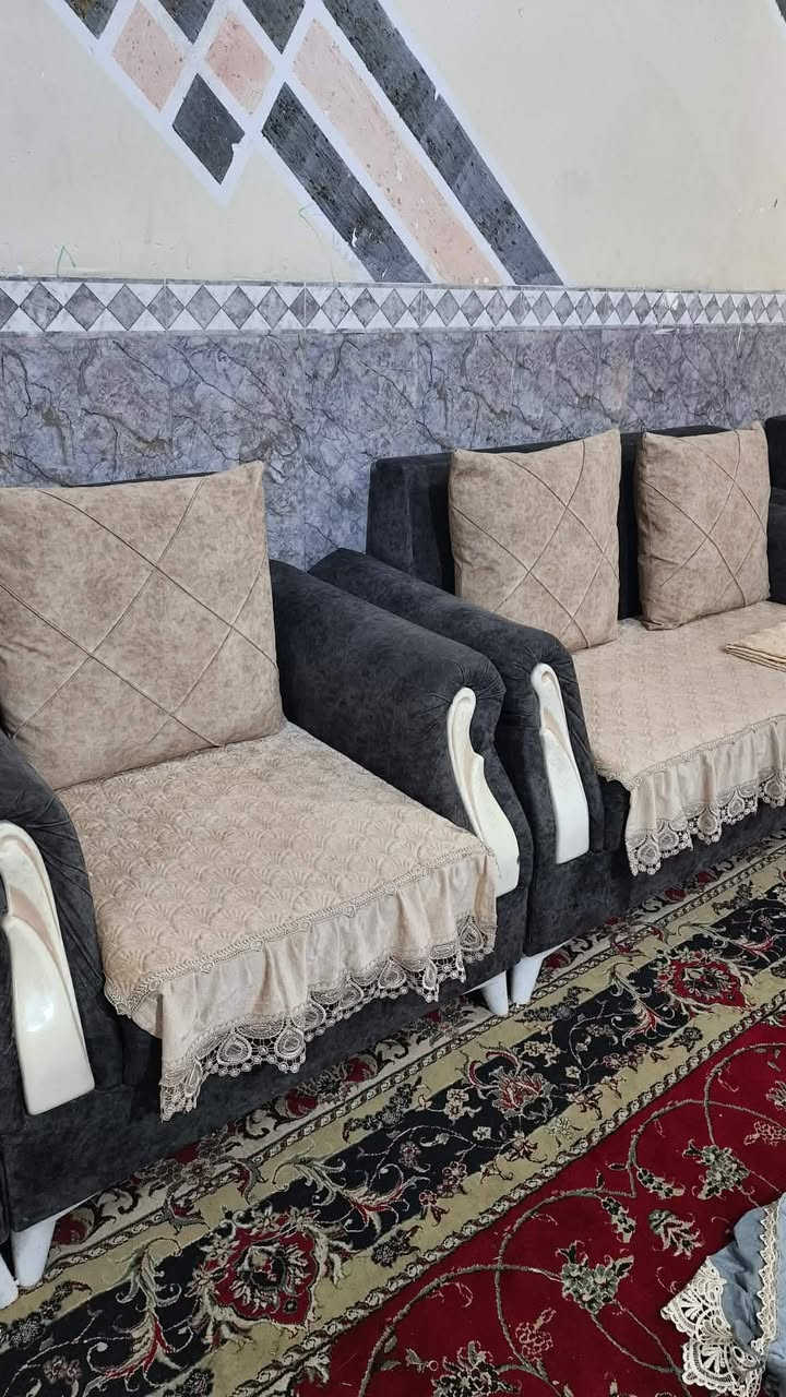 7مقاعد نضافه 90 بالميه مثل ماموضح نهايته 250مستعجل على البيعه


**إذا كنت صاحب هذا الإعلان وتريد حذفه لأي سبب، رجاءا أرسل رسالة إلى الدعم الفني**