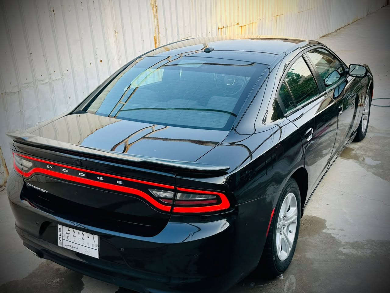 للبيع جارجر موديل  2022 اصل رقم بغداد sxt الفئه مالته مكينه 3600 ماشيه 33 مايل السيارهجزيده بمعنى الكلمه بدون قطرة صبغ حادثه بس بارد بالجاملغ الامامي فقط مكفوله من الشخط والبارد  .. اليحب ادزله صور الحادث عل واتساب م***********
