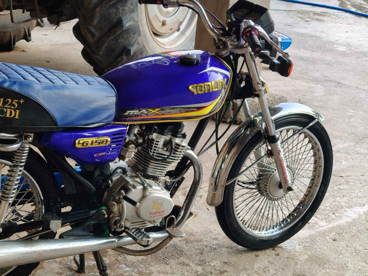 السلام عليكم مطور للبيع موديل 2020
شرط محرك دمعه
كهربائيّة شغاله 
السعر 400


**إذا كنت صاحب هذا الإعلان وتريد حذفه لأي سبب، رجاءا أرسل رسالة إلى الدعم الفني**