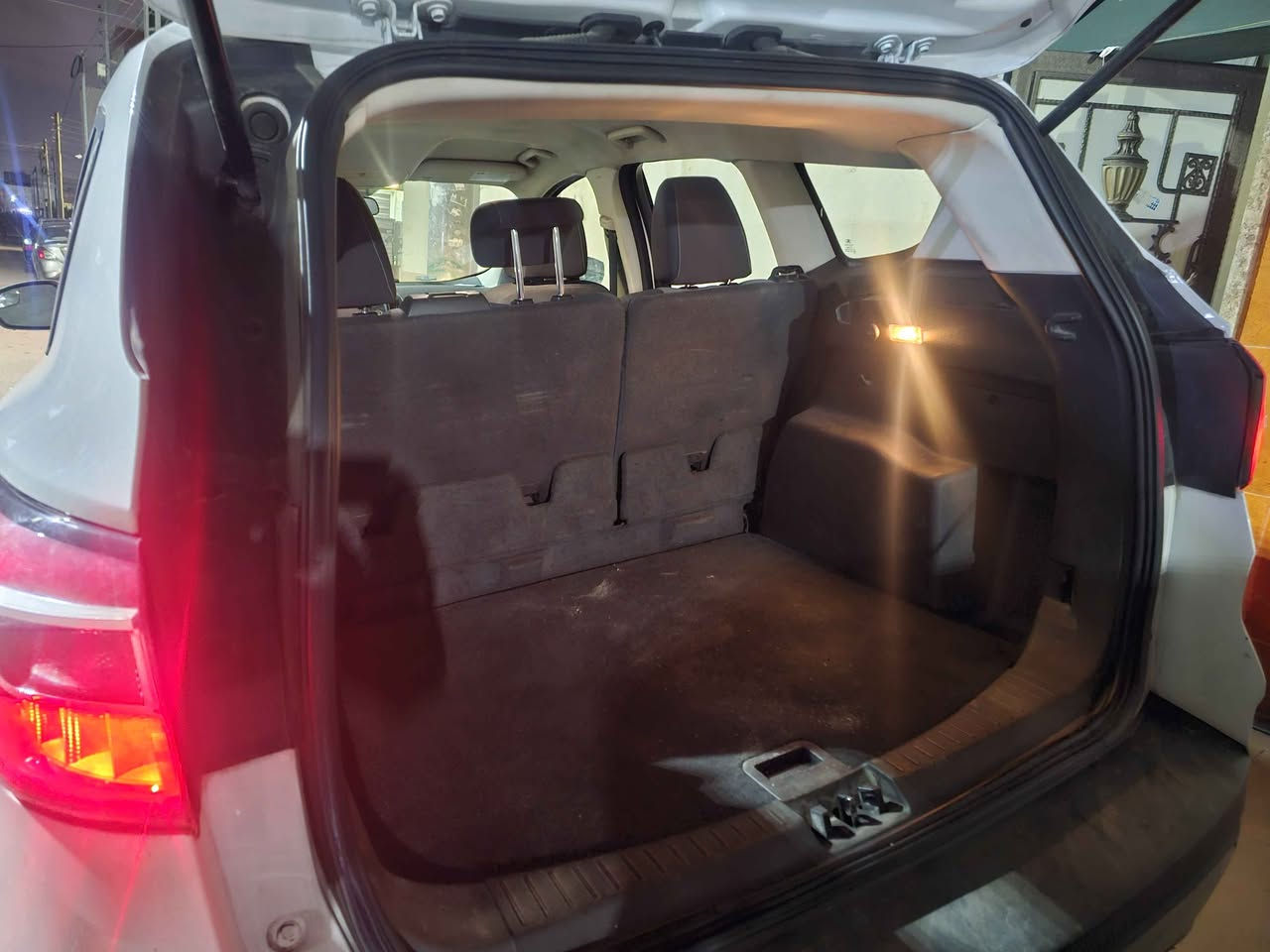 فورت ایسکا ب 20174بارچه ی سبوغه بی داخلی ارباکیشی به شه رت مه کینه ۲۰توربو گیرو مه کینه و ته قه و ره قه ته برید به شه رت جوار تایه ی نویی له سه ره مالی دوسته سه یاره که زور جوان و ریکه بی مه سره فه سه نه وی 2024به سه رجوه ته حویل ووکاله به شه رت نرخی ۹۲ مه جالی که م شوین هه ولیر موبایل *********** أربيل, العراق
