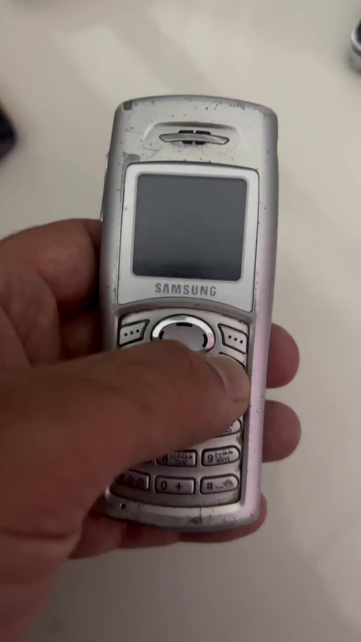 ٤٥
يوجد توصيل


**إذا كنت صاحب هذا الإعلان وتريد حذفه لأي سبب، رجاءا أرسل رسالة إلى الدعم الفني**