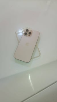 للبيع ايفون 16 برو ماكس شرق اوسط نضافه 100\100 استعمال قليل  بطاريه 10...