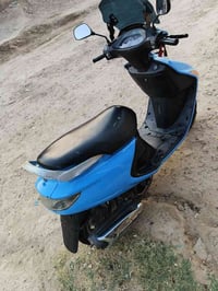 دراجه فراشه للبيع السعر 450 بيه مجال برغي واحد ما مفتوح بيه  077128642...