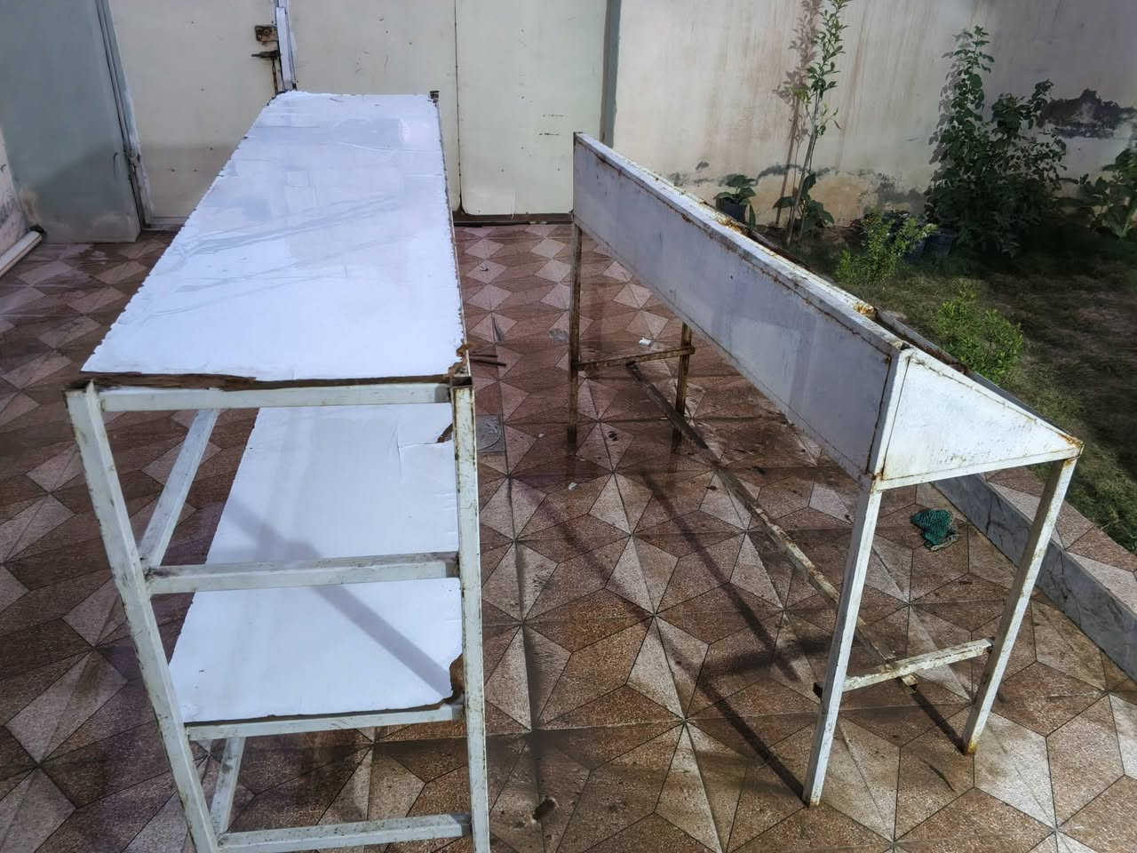السلام عليكم شباب ميوزه للبيع مكاني تقاطع الساده ***********.     السعر 50اثنينهن
