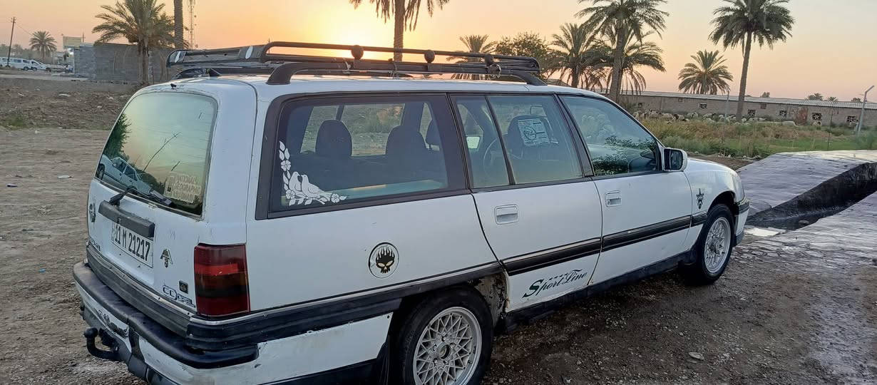 السلام عليكم اوبل للبيع موديل 93 رقم بغداد دولي هزه جديده جامة جديده سياره جاهزه مال جناي صدر جديد باور شغال سياره بلاديه تحويل مباشر اترايك 160 سعر 25 بيها مجال للشراي//***********//***********

