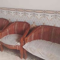 تخم • ٥٠ • كنب