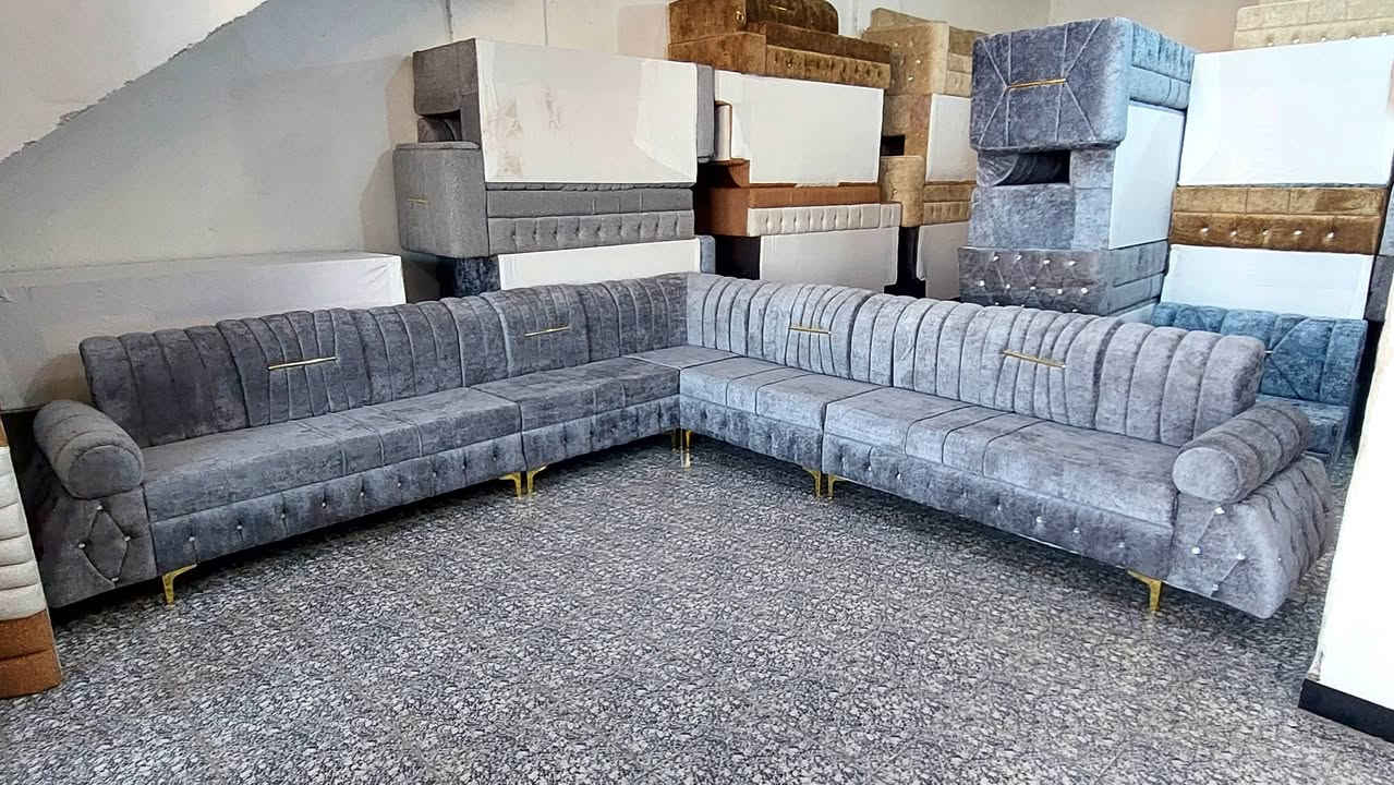 💥💥💥وصلتنا حاوية تخم ديوان ١١مقعد ♦️ديوان ١٠ مقاعد بلوك اسود بلايود ♦️اسفنج مميز اول خشب جام روسي اقمشة تركية  الوان مميزة 🌲معرض بيروت🌲 كربلاء حي العامل شارع المستوصف مقابل مركز فحص الوافدين للإستفسار 👈***********👉اتصال فضلا  لايك ومتابعة للصفحة ليصلكم كل ماهو جديد من معرضنا##متابعين
