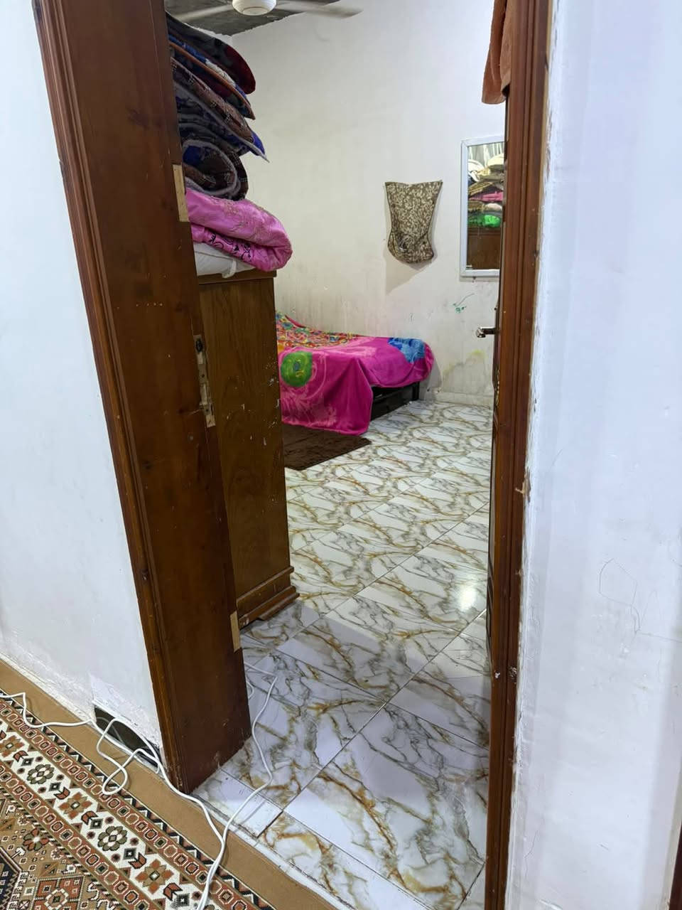 السلام عليكم بيت لبيع عد المعالي مساحته ٢٠٠ متر البيت نضيف طابو زراعي والخدمات واصله اله  بيه غرفتين وصاله ومطبخ وصحيات داخليه وخارجيه وبراني


**إذا كنت صاحب هذا الإعلان وتريد حذفه لأي سبب، رجاءا أرسل رسالة إلى الدعم الفني**