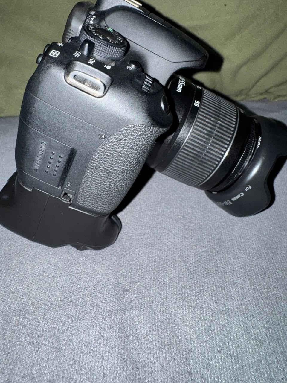 السلام عليكم كامره كانون 700dللبيع او مراوس نضافه 100ستخدام شخصي عدسه اصليه مالتها محتوياتها بطاريتين وشاحنه وكاترج ايفون وكلكسي و حاسبه وكيبل نقل


**إذا كنت صاحب هذا الإعلان وتريد حذفه لأي سبب، رجاءا أرسل رسالة إلى الدعم الفني**