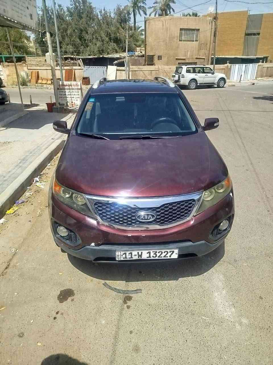 السلام عليكم اخوان
للبيع سورنتو وارد امريكي موديل 2013 رقم بغداد وطني 
1_كير ومكينه 2400gdi فتحته عمل من امريكا شغل ابلادي ثلاث طكات.
2_اشاير بالمري فول تحكم .
3_منظومه تبريد جديده .
4_ثلاث انظمه قياده .
5_حداديه جديده كهربائيات كلها شغاله. 
6_كامره خلفيه. 
7_حساسات خلفيه. 
8_7راكب. 
9_قطعتين تبريد .
[الحادث] 
(جاملغ وبنيد صطحي تنته تعبانه 
ثلاث قطع صبغ ليبل واحد بدون تبديل)
 صور الحادث مرفق بالمنشور 
السعر 120 وبيها مجال 
رقم الهاتف /***********
