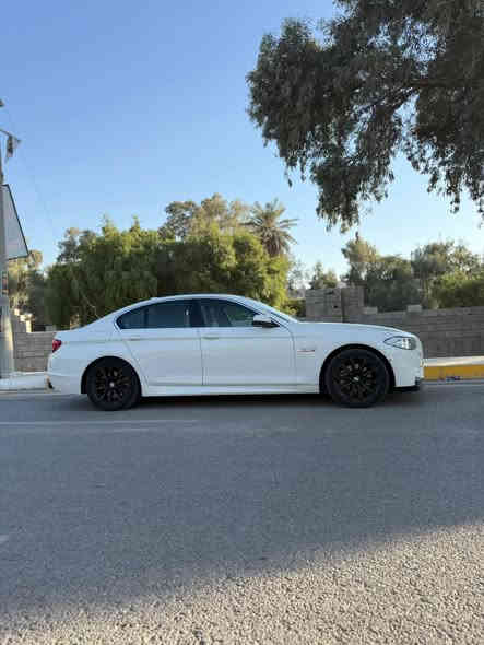 السيارة محرك N52 خليجية عروش خمس كامرات ابواب شفط خمس بردات مكفولة من الصبغ والحادث فقط بيها بارد بالباب الخلف باب السايق محدثة دعامات ودوسات M محرك وكير وصدر بشرط السيارة مابيها مصرف نهائيآ السعر 205 وبيها مجال بسيط مكان السيارة ديالى ***********
