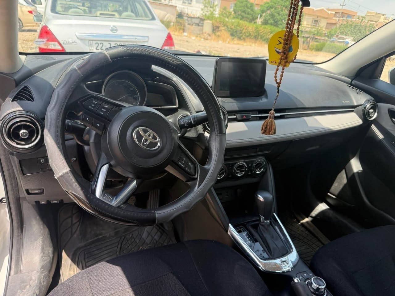 Toyota yars 2019 makina 1.5L 
1 parcha sbuxa 
Airbag nataqia أربيل, العراق


**إذا كنت صاحب هذا الإعلان وتريد حذفه لأي سبب، رجاءا أرسل رسالة إلى الدعم الفني**