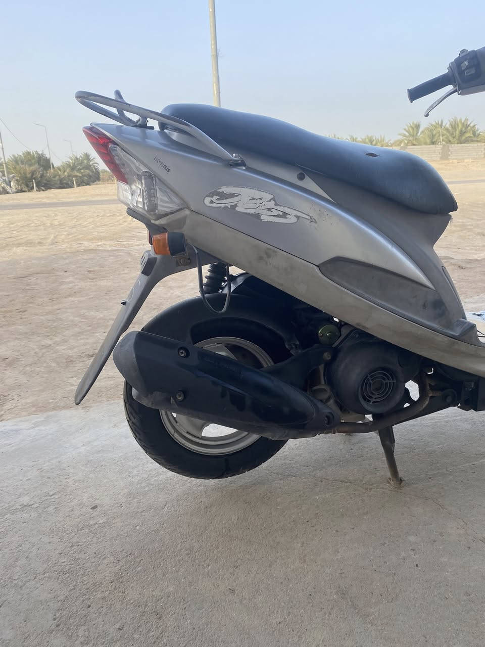 دراجه ماكس منغولي حاويه كفاله شرط سعر خاص وتصل عل رقم ***********
