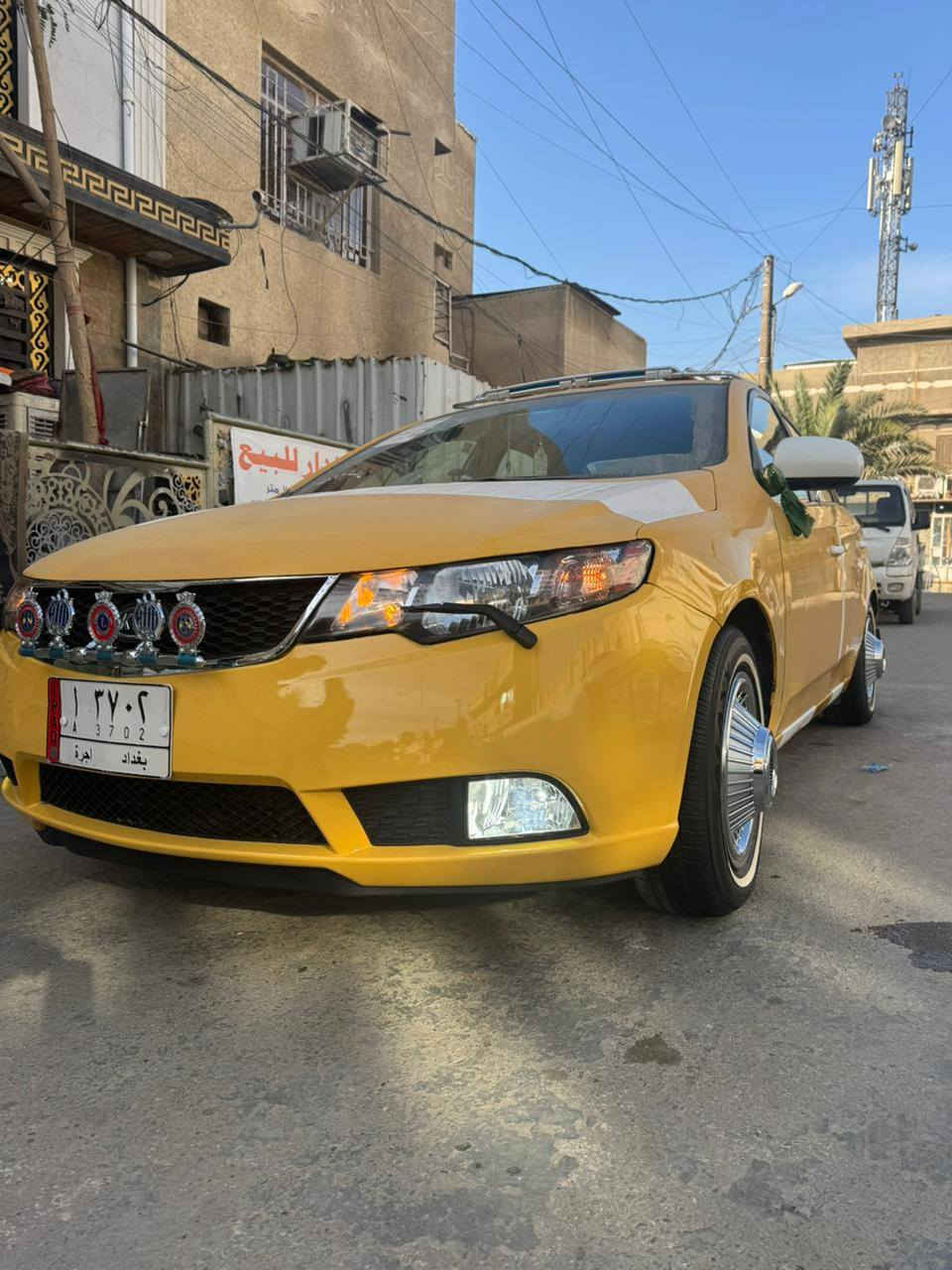 الهم صلي على محمد وآل محمد
السلام عليكم شباب
الأسم / كيا فورتي
موديل / 2013
مكينه / 2000 دوش
كير / اتوماتيك + عادي
المواصفات / عاديه
1/ شاشه تاب
2/ كامره خلفيه دواره
3/ تحكم استيرن جهتين
4/ درشمه عام
5/ منظومه غاز جديده
6/ سيبايه ابو عمار اصليه 
7/ نشره استوب خلفيه 
8/ تخم تاير خط ابيض 
9/ كبات شوفر 15
10/ ماسحات لايت 
11/ مسطره توج 
12/ دركه باج سيبايه وسهم 
ماشيه 224 الف كيلو
كير مكينه صدر تبريد كله كفاله 
سياره احله من صور بعد 
بيها جاملغ اوبنيد
 بيها بل لغد وشاصي شويه 
اتريك وين ما يعجبك 
رقم بغداد شرط التحويل 
مصفره هيئة وغرامات 
بيع أو مراوس حسب القناعه 
السعر 98 بيها مجال حق الجيه فقط 
الاستفسار *********** 
مكان بغداد الشعله حي الجوادين 
أو منصور ساحه القاء 

س
