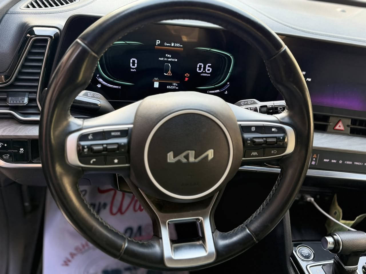 � للبيع: كيا سبورتج 2023 X-Line
🛻 الموديل: 2023

🎯 الفئة: X-Line

📍 الموقع: بغداد

سياره فول ماشيه 65 الف كيلو حادث بنيد بدون صبغ سياره كلين من صبغ بس خشم ومعدل بارد 

سعره 219$

سياره باسمي 

***********
