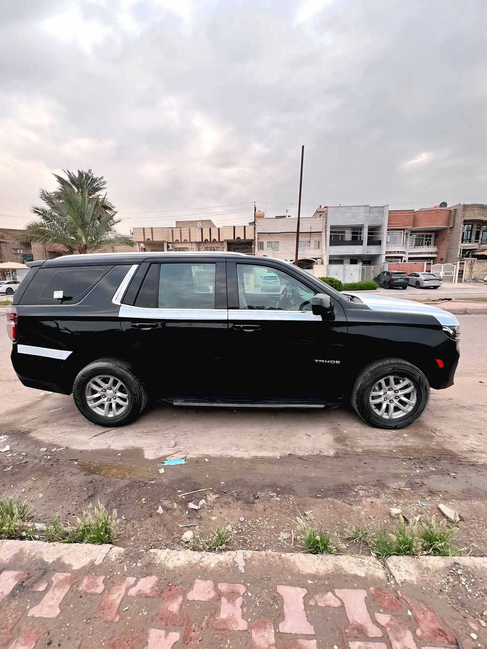 تاهو2021 Ls وكالة المنصور
خليجي مكفوله عامه
للبيع فقط
تخم تاير 
اللون: اسود BLACK 
رقم بغداد  بسمي مشروع وطني 
ماشيه:135
8سلندر محرك(5300) 
المواصفات 
بصمة
كراسي اثنين كهرباء
شاشة امامية
كامرة خلفية دوارة اصلية
وضعيات قيادة
نظام تحديد_المسار
نظامAUTO_START
رادار_امامي
نظام مانع_تصادمامامي
مساعدرك _المركبة
اشاراتمساعدةركن_المركبة
التحكم بسرعةالمروحة
ازالةالضباب عن_النوافذ_تلقائياً
ازالةالضباب الخلفي_تلقائياً
هندبري كدكمة_(كهربائي)
نظامAU_HOLD
تبريد خلفي منفصل
تشغيل عن بعد
ثلاجة
كروس سرعة
فول تحكم استيرن(جهتين امامي+جهتين خلفي)
شاشة عرض الاعطال
دبل كير(عادي+اوتوماتيك)
ناقل حركة 10 نمر
دبل حساس(امامي+خلفي)
نظام تحكم بمستوى الضوء الداخلي
مانع انزلاق ABS
نقطة_عمياء
اشارة بالمري
لايت زنون(عالي+ناصي) اصلي
لد امامي
ويل_18_الجديد
مدخل
‏CARPLAY
‏BLUETOOTH 
‏AUX
‏I POD
‏USP
السعر 415 وبيه مجال 
العنوان بغداد 
الاستفسار اكثر الاتصال
***********
