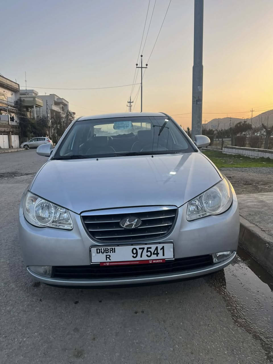 سلاوي خوا له هه مولايك
هوندا ئاڤانتي

براوه. براوه 

موديل ٢٠٠٩ 

فوول فوله 

جلد هيته ر 

ته بريد له مس 

مه كينه ١٦ دكشن به رز 

ويل گه وره 

به شه رتي كه فه ر و سه قف و هه مو گياني به شه رته نوكته ي نيه تابلي شتيكي سفرو خاوينه نوقسانينيه مالي دؤسته هه تا بلي شتيكي جوان و بي مه سروفه ١٣٥ هه زاري هه قيقي روشته وه سفي زياتري ناويت روبه رو زور له وينه كانيش جوانتره. 

شوين رانيه. 

سعر ٥٢  مه عامه له

ژماره ***********

وه ستئاپ و ڤايبه ري به رده سته بو په يوه ندي كردن
