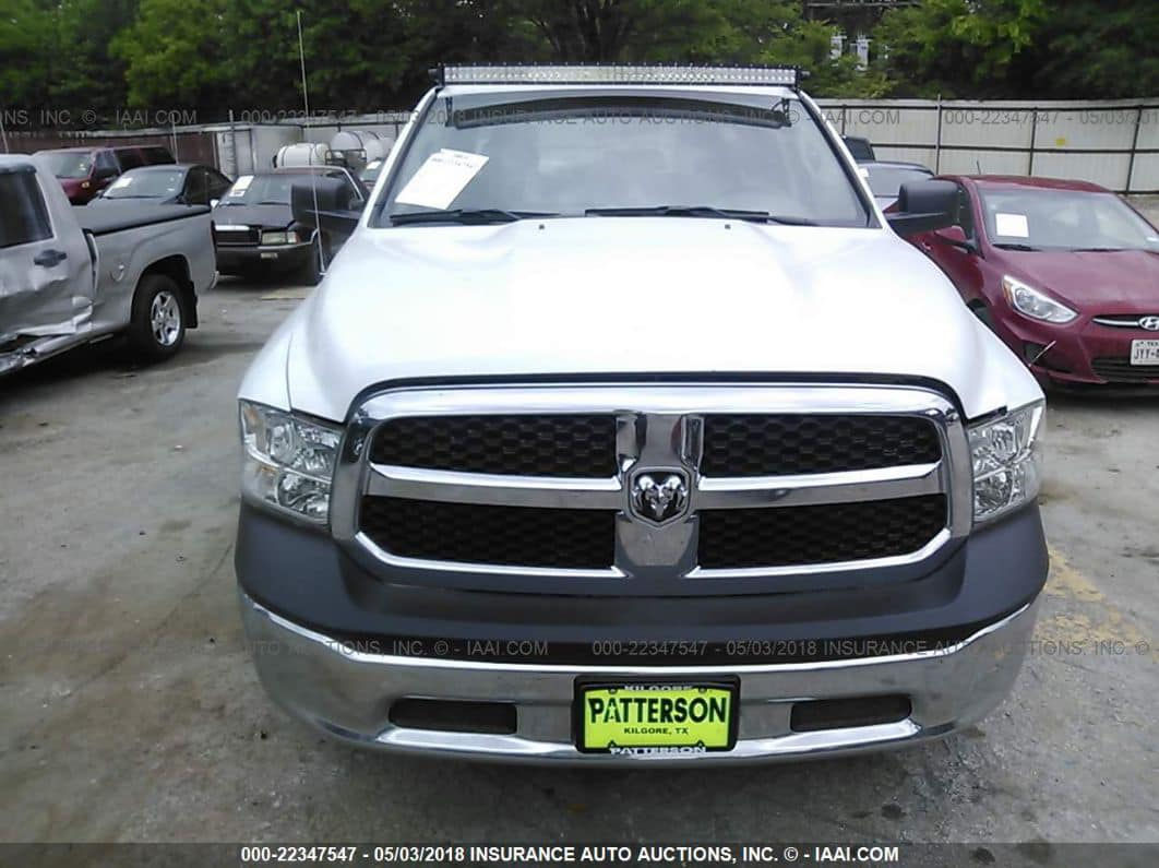 السلام عليكم 
دوج رام كلاسك٢٠١٨ للبيع بدون حادث
رقم أربيل 
محرك 6سلندر 3.6
السعر 180
المكان الانبار
***********
