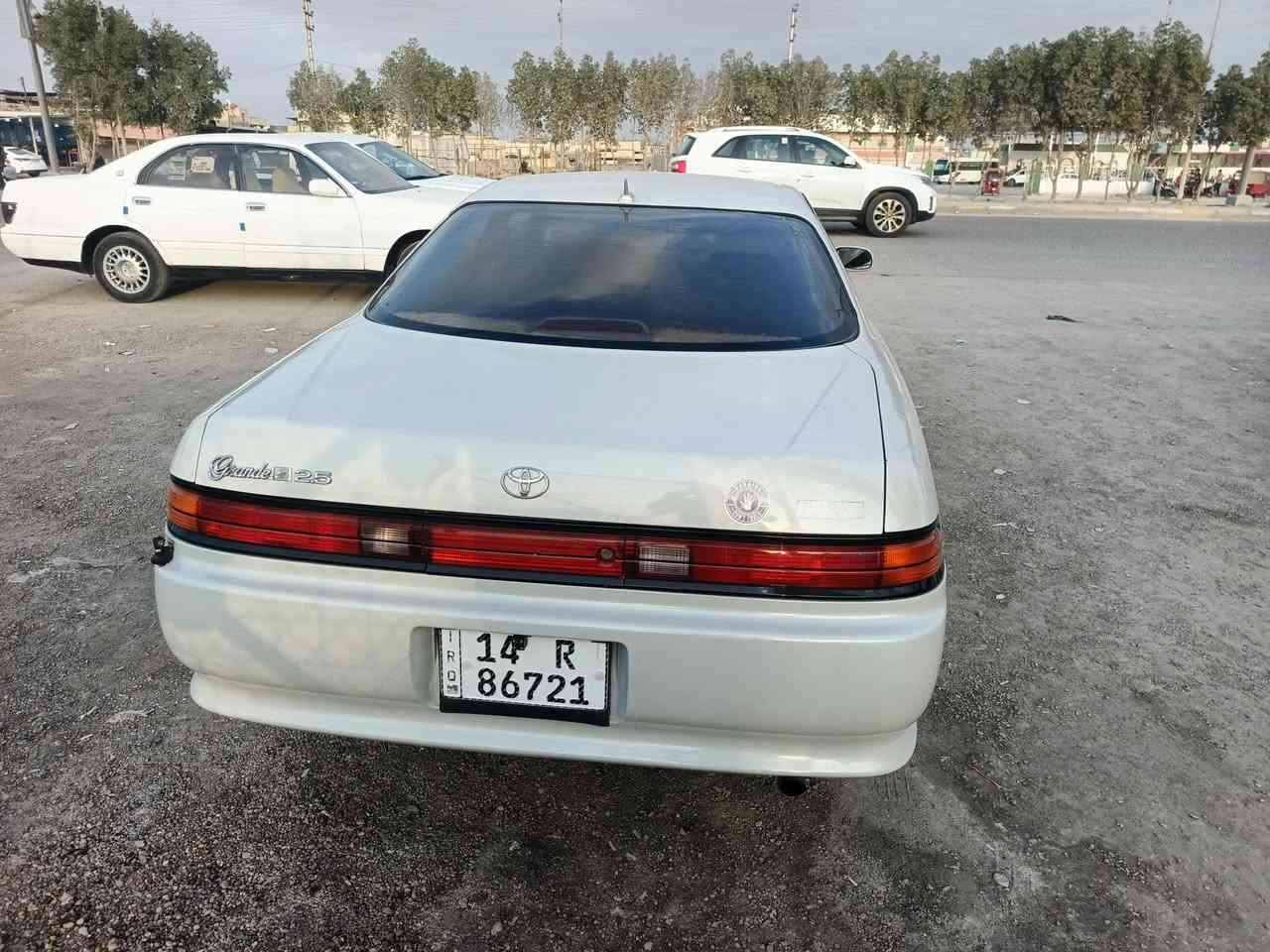 ماركه نفخ موديل 1994 مكفوله من الكصه ونقل و الضربه سياره جاهزه ومابيه اي نقص العنوان البصره القرنه  السعر 72رقم الهاتف ***********
