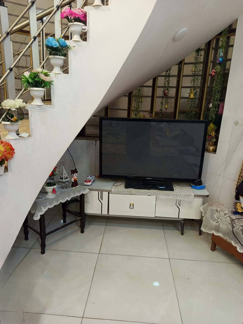 بيت للببع  طابو صرف✅
الموقع  بغداد المحموديه حي الثوره مقابيل مستشفئ المحموديه 
مساحه البيت 150🌹
يبعد عن الشارع العام دقيقه -

التفاصيل و الاستفسار واتساب (***********)✅
