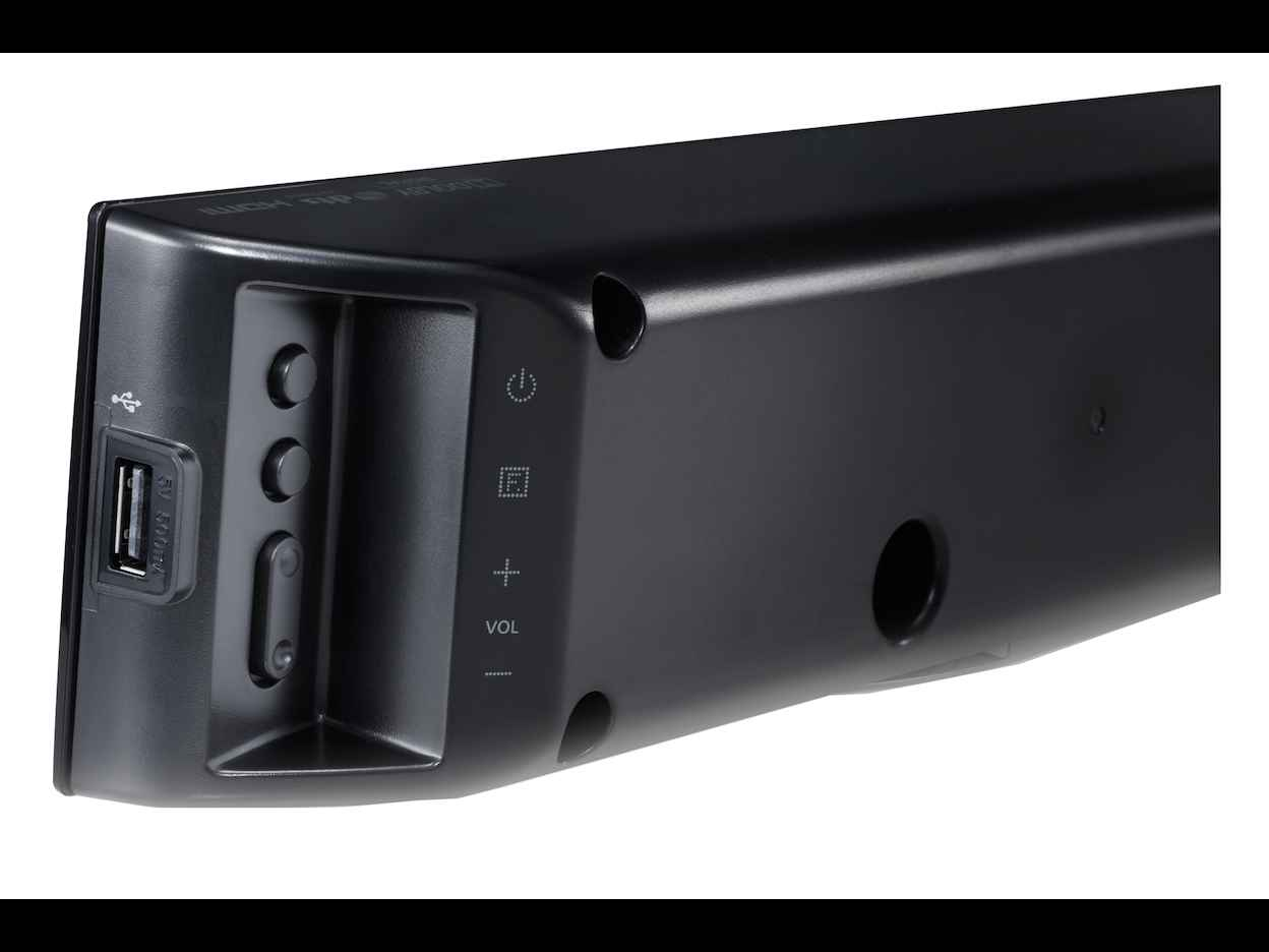 ⭐️ساوندباڕی سامسۆنگ پاک و بێکێشە هێزی دەنگ 280 بۆ 300 وات. بەیسەکەی وایەر لێسە و کۆنترۆڵی لەگەڵە
⭐️دیزاینێکی کەشخە و سادەو ڕاقی بۆ ژوری میوان.
⭐️دەنگێکی ئێجگار بەرز و ساف و ستێریۆو خەیاڵی
⭐️٧ مۆدی دەنگ.
⭐️بەیسێکی بەهێز و قوڵ. تایبەت بە هۆڵ و میوانی گەورە.
Bluetooth + AUX + optical + 2 HDMI +USB
DOLBY DIGITAL +dts 2.0 chanel
نرخ/115$ 
شوێن/سلێمانی. گەیاندنم نیە بۆ دەرەوەی سلێمانی السليمانية, العراق


**إذا كنت صاحب هذا الإعلان وتريد حذفه لأي سبب، رجاءا أرسل رسالة إلى الدعم الفني**