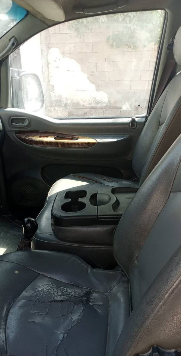 ستاركس موديل 2005 للبيع او مراوس حسب القناعه
سنوية 2030 باسمي مصفرة هيئة وظريبه 
سيارة جاهزة
شواصي معمرة
بيه خط داخل بعقوبة بقيمة 500 الف شهريا
ثابت طول السنة. ابيعها ويه الخط
للاستفسار اكثر الاتصال 
***********
واتس
