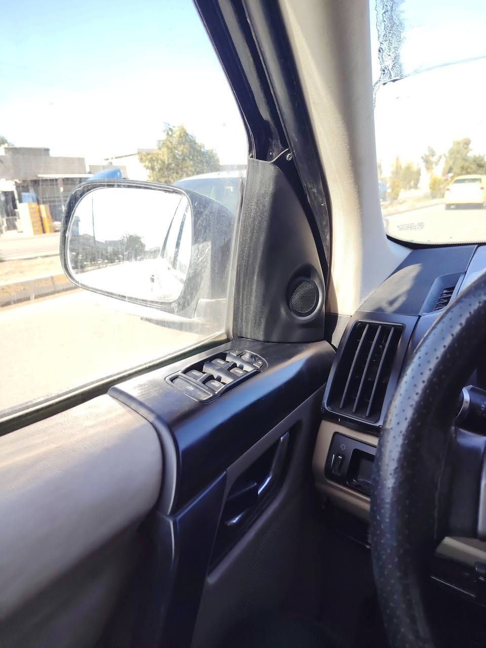 السلام علیكم لاندلوفر مودیل 2014رقم سلیمانیە شرط تحویل تبرید تتفیة كیر محرك توربواربعة شرط بصمة سقف بانورما سیارة جاهزة سعر مناسب جدا 69فقط اومراوس حسب القناعة***********
*********** مكان كركوك
