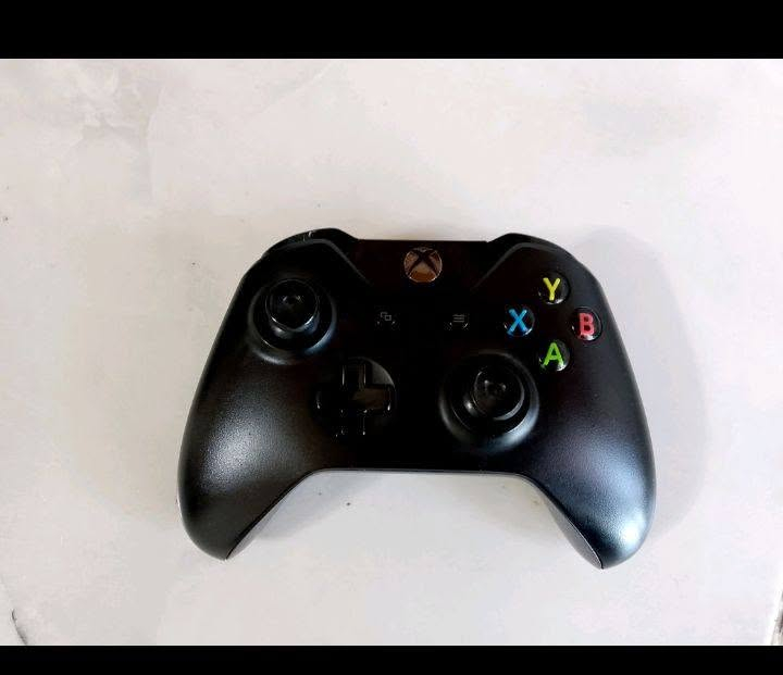 xbox one 1 manet


**إذا كنت صاحب هذا الإعلان وتريد حذفه لأي سبب، رجاءا أرسل رسالة إلى الدعم الفني**