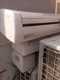 ثلاث سبلت • عمودي • تعليگ