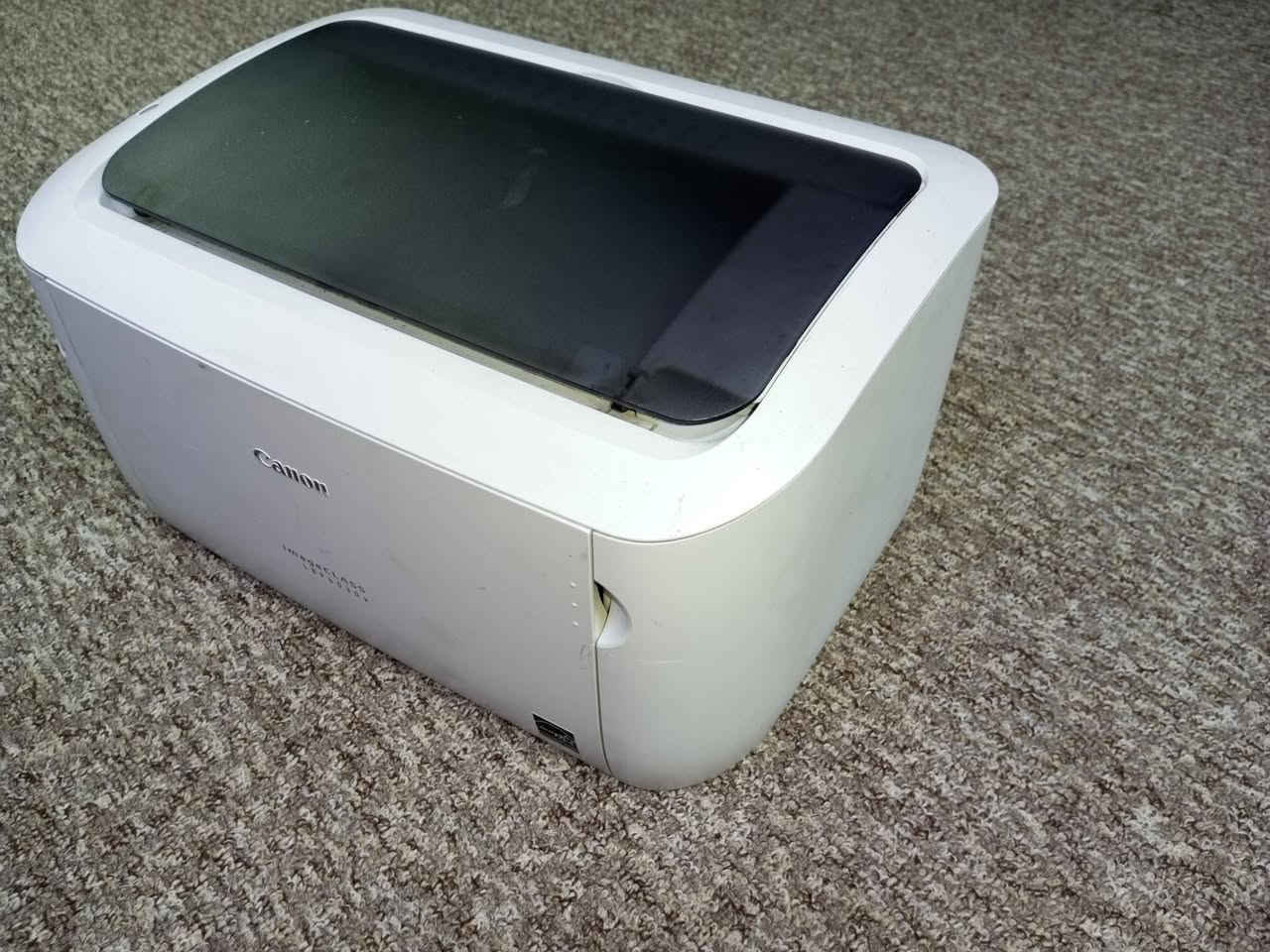 السلام عليكم
طابعة كانون للبيع 
نظيفة وجاهزة ..واي فاي 
تطبع من الموبايل 
Canon lbp 6030w
WiFi
السعر 110 الف 
بغداد / حي الجهاد
***********
