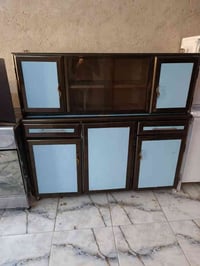 كاونتر البيع سعر ١٦٠وبيه مجال حيل نضيف 07803208960