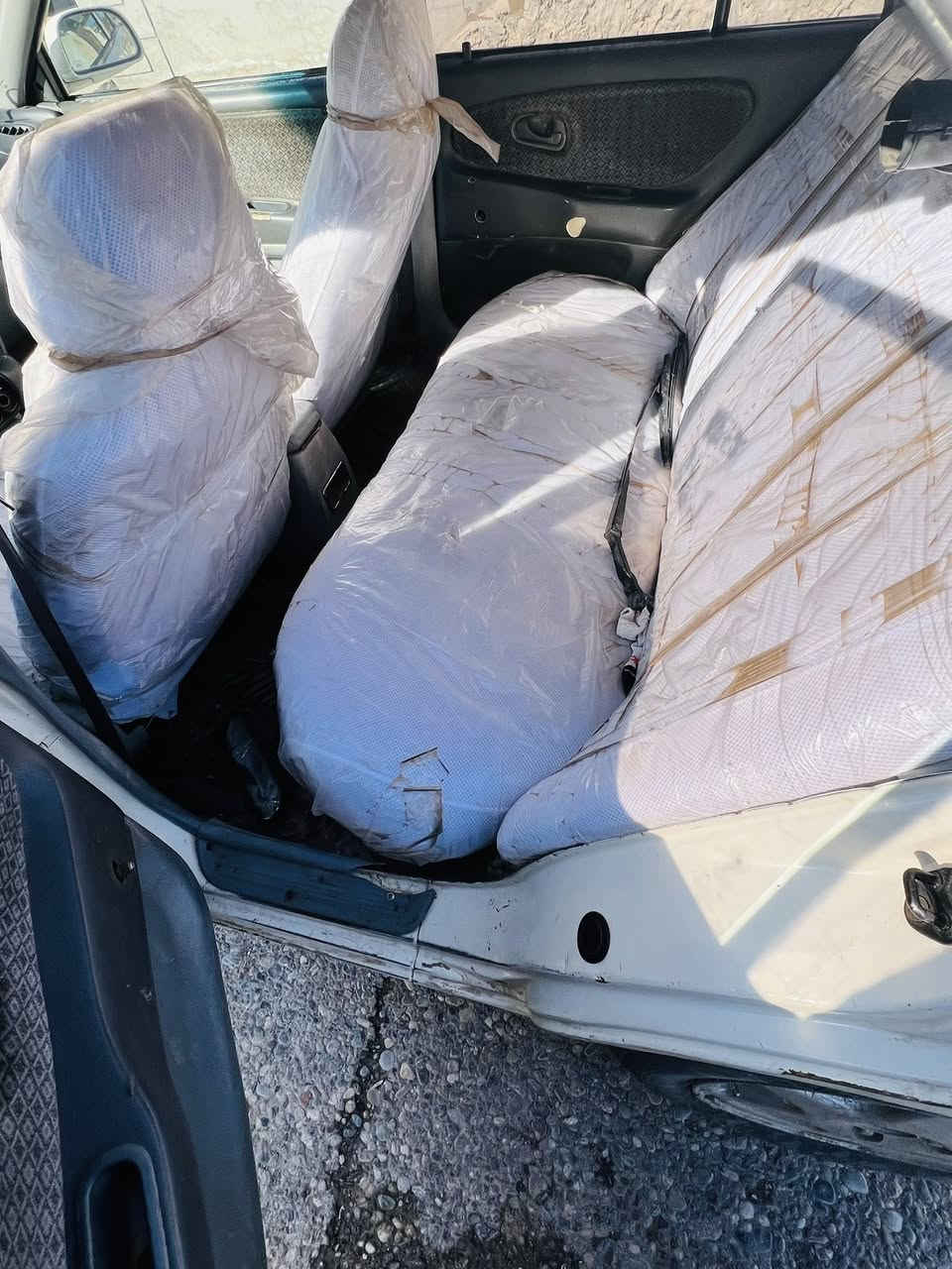 📢 بروتون 2004  للبيع – نواب ضباط 🚗
🔹 الوصف:
▪️ رقم بغداد
▪️ كشر شوف العين
▪️ غرفته جديده 
▪️ تبريد – تدفئة شغّالة
▪️ محرك شرط كير شرط
▪️ اقتصادية جداً بالبنزين
▪️ صدر جديد
▪️ ستيرن جديد

💰 سعر 18$ وبيها مجال
📍 العنوان الحويجه الحي العسكري
📞 للتفاصيل التواصل على الخاص او الاتصال ***********
