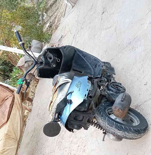 للبيع او مراوس بجهاز شاشه منحنيه دراجه حلوه شلعه ومعدل فول مكينه 100 مكفوله السعر 200 وبيه مكاني نجف عباسيه *********** النجف
