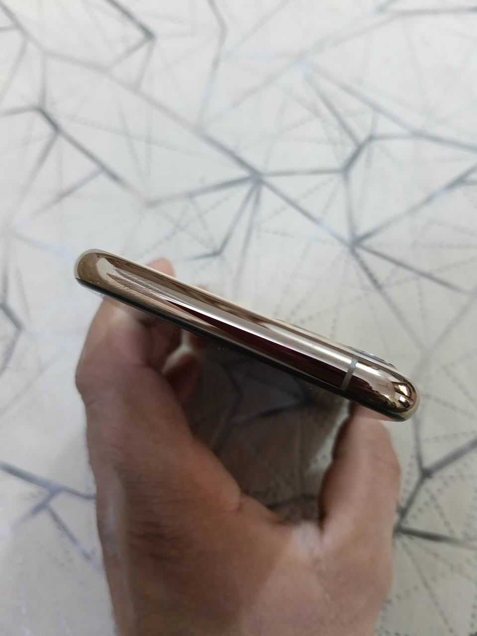 سلام عليكم ايفون 11 ابرو/ ذاكرة 256 شرق اوسط/ جهاز نضيف ابلادي كلشي ما مبدل بي تاخذة الايواحد يفحصة
سعرة 275 بية مجال بسيط/ بغداد المدينة
***********
