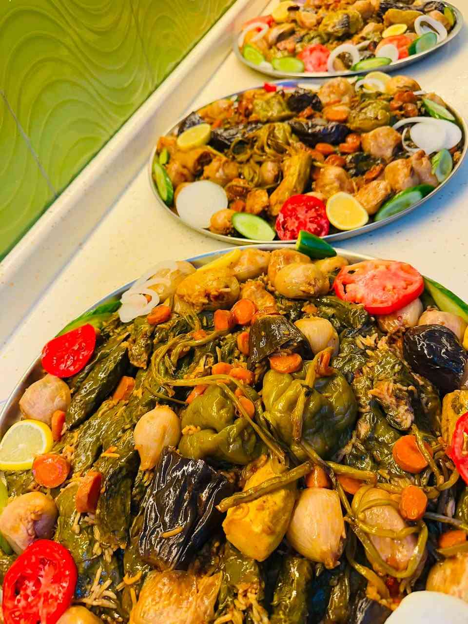 مطبخ ام حبيب 👩🏻‍🍳
تجهيز طلبيات دولمه الف عافيه 
متوفر خدمه توصيل 🚚 
رقم الحجز ***********
