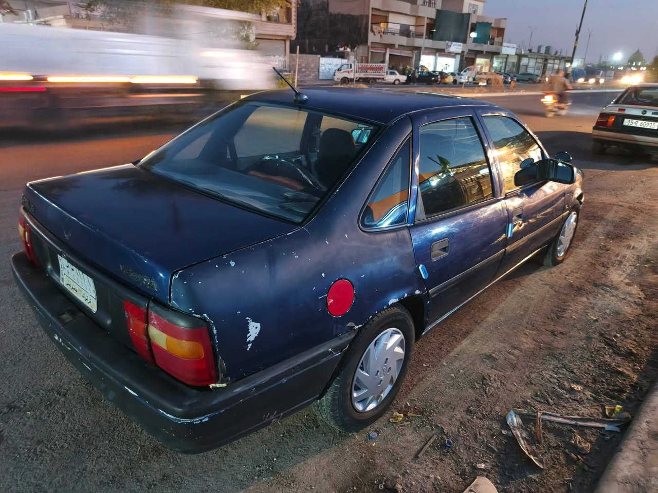 السلام عليكم اوبل فكتر ا 18  موديل ٩٢  دفتر بانزين سنويه صاقطه بسنه ٢١ سياره جاهزه بس يحتاج قاط صبغ السعر ٣٥وبيه مجال للطيبين التفاصيل خابرني على هذه الرقم ***********
