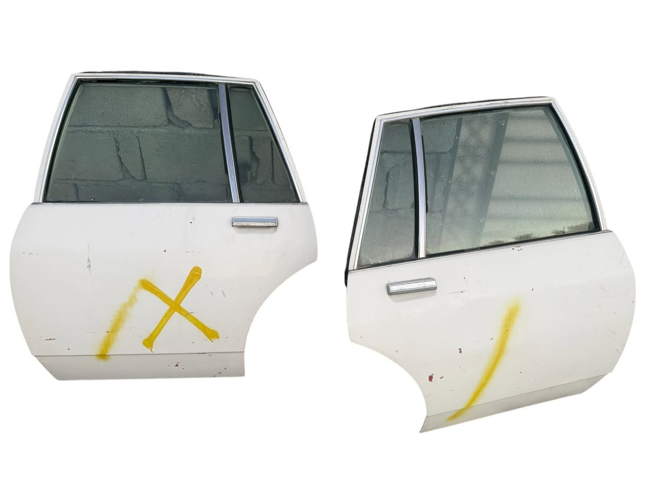 ابواب ومداكر كابرس 
للبيع قطعه وحده من نفس سياره 
كلش نضاف معه جميع ملحقاتهن 
ورمايد الابواب 
بصره سفوان 
*********** 
بعهن معه مداكرهن 
ما ابيع فرد
