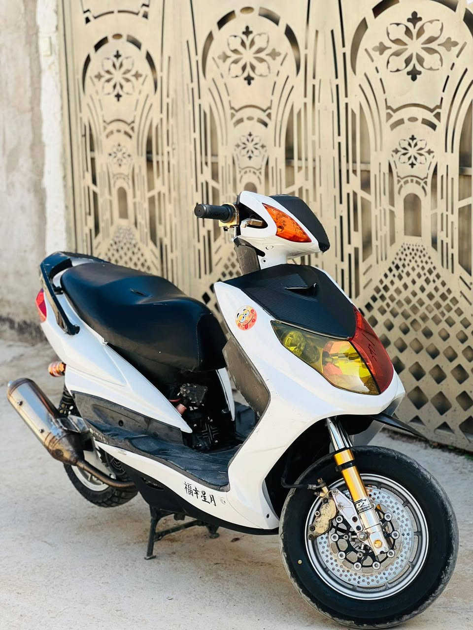 السلام عليكم وينه اليدور جكليت
الصدر Dy 
ويل ١٢, مشيف 
عضمه ncy
كابريته قفاز 
دبل يو اف 
دبل خلفي رياضي 
مكينه 58 كور صليب 
يدات رياضي 
صالنصه رياضي ٤ ولف
مكاني نجف مشخاب
رقمي ***********
