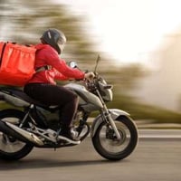 الي محتاج مندوب توصيل طلبات بل خدمه راسلوني عل وتساب 07502811657