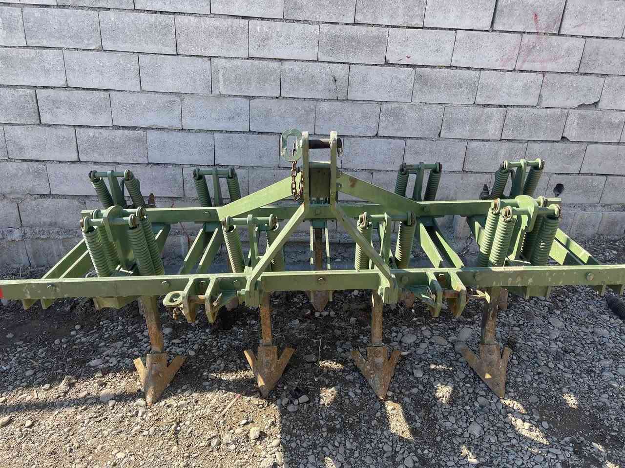 بۆ فرۆشتن
خەرماشەی قەرەمستەفا ۲٠۲٥
۱٠ ملیمی برخو ۳٠ قۆڵ بەرز بێ شکان و لەحیم 
موشتەری تەلەفون بکات
***********---***********
