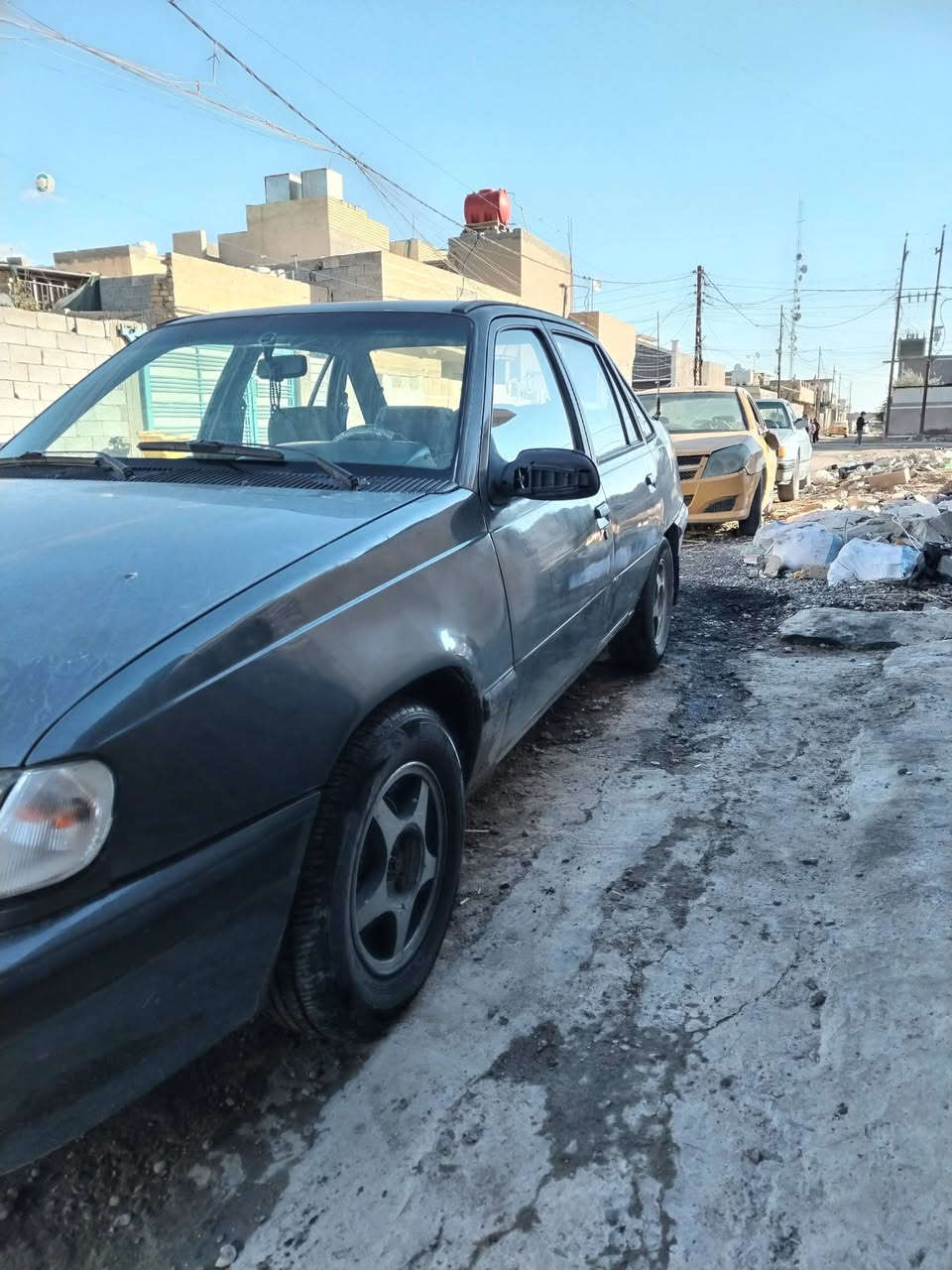 السلام عليكم للبيع دايو لمنس اوتوماتيك رقم ديالى الماني  مصبوغه عام سياره حلوه مكانها بغداد الشرطه الخامسه 22 ورقه وبيها مجال ...غير متواجد ع الفيس ...***********
