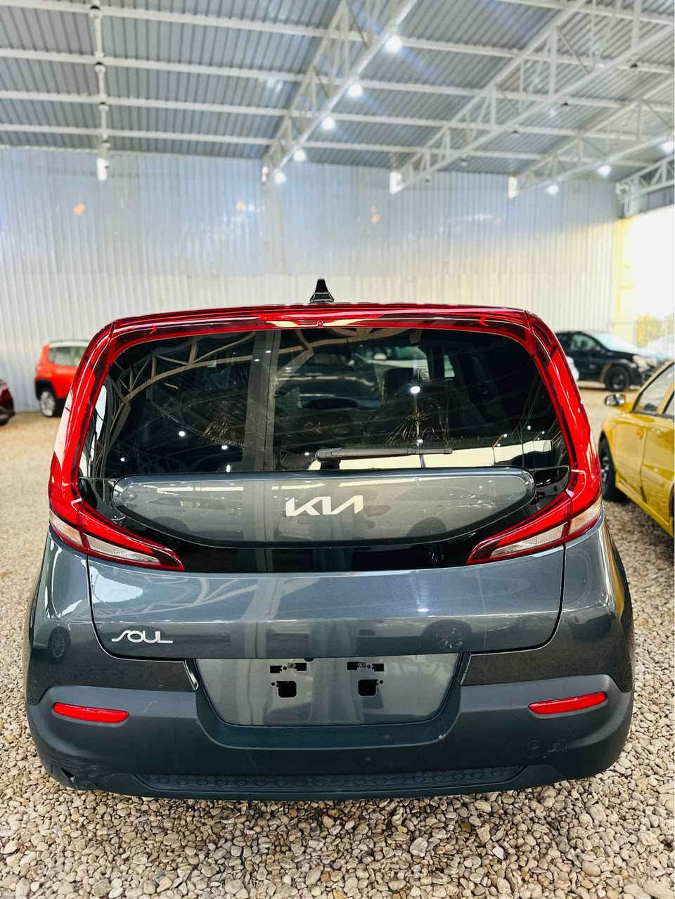 السلام عليكم
كيا صول 2022
ميكنه 2000 دوش 
ماشيه 28 الف
حلو السياره وجديده كلش
داخل جلد لونين
كشن كهرباء
رادار 
مثبت سرعه 
تحديد مسار
مكينه وكير وحداديه كفاله
مرقم قادسيه انكليزي بأسمي
رقم الشاصي داخل المنشور
ضررها جاملغ وباب
العنوان بابل الشوملي
للتواصل ***********
او *********** حلة, بابل
