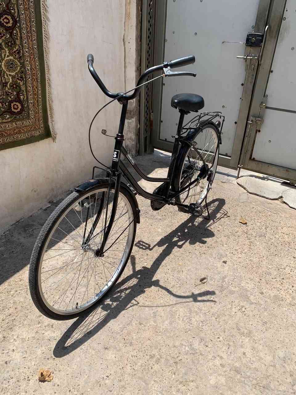 السلام عليكم اخوان بيسكل لبيع حجم 26ياباني اصلي موديل 2024 نضيف فول الشراي يجي خاص او يتواصل معي عله الرقم ***********
