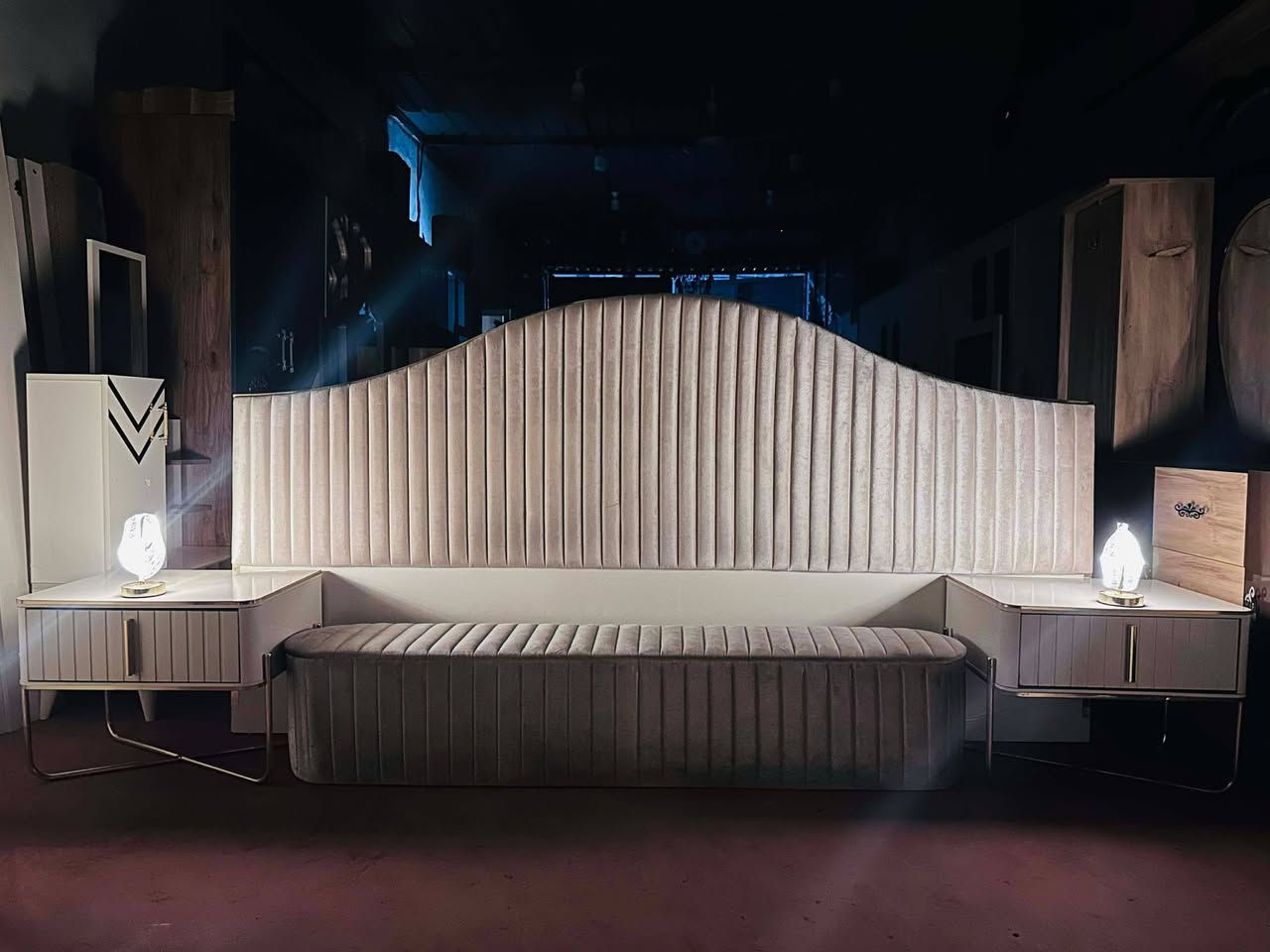 ✨ غرفة تركيه🇹🇷  اصلي مودرن كوالتي عالي  9قطع
نظام  أبواب زاوية مختلف 
جام برونزي 🌹
 قماش وتر بروف أصلي
✨ نظافة 95/💯
السعر  / مليون و400
شد ونقل مجاني داخل بغداد
 توصيل للمحافظات بأسعار رمزية

ملاحضة المندوبيه 50


**إذا كنت صاحب هذا الإعلان وتريد حذفه لأي سبب، رجاءا أرسل رسالة إلى الدعم الفني**