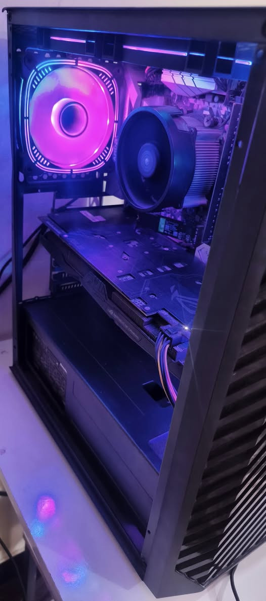 Pc للبيع

كرت  gtx 1060 6gb 3Fan

معالج Ryzen 5 3500

رام 16  2*8 3200

Ssd128 hdd 1 تيرا

بورسبلاي 450

مذربورد b450m hero asus

تبريد هوائي

سعر 550.

رقمي  ***********
