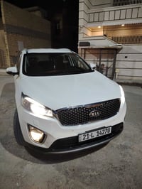 سورنتو 2015 شكل 2016 سورنتو خليجي سيارة نظيفة مكفولة عدا صبغ ربع باب خ...