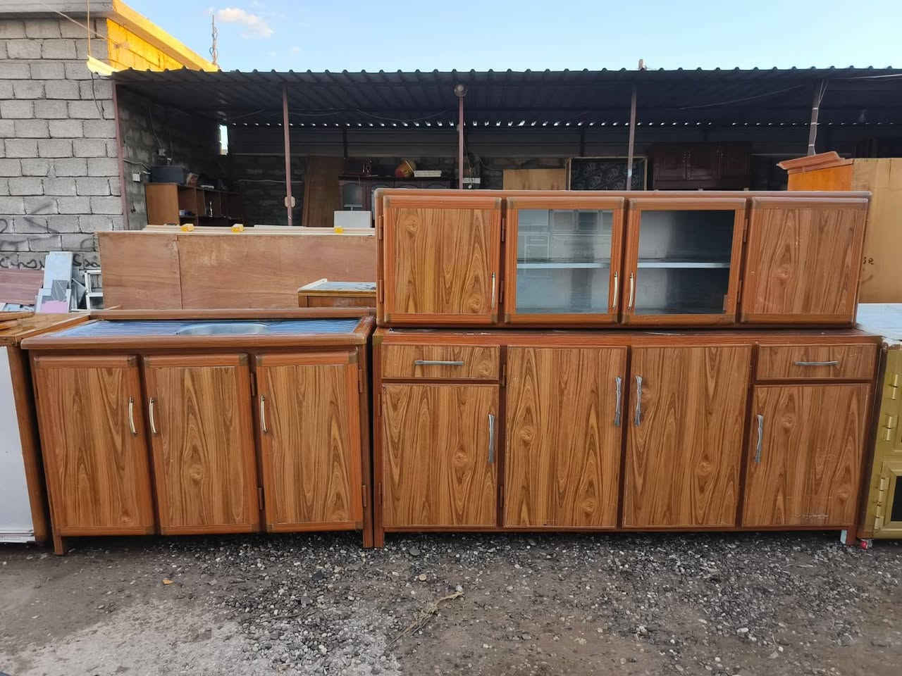 السلام عليكم  مسواگ جديد في (ساحة الخضرانيه ) للأغراض والأثاث المستعمل الموقع الخضرانيه الشارع العام للأستفسار للأتصال على الرقم (***********)بي واتساب🚚 يوجد خدمة توصيل
